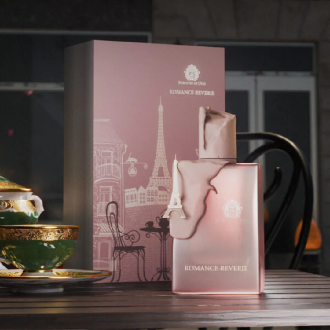 Paris Corner Ministry of Oud Romance Reverie: frasco y caja (presentación)
